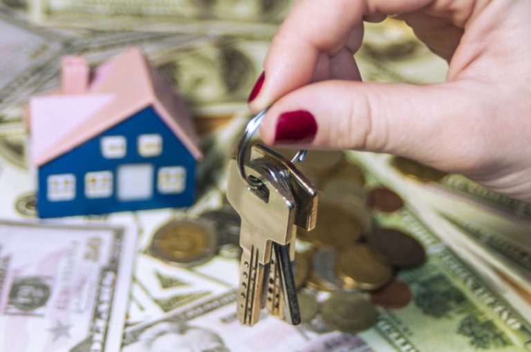 lease versus loan differences compared