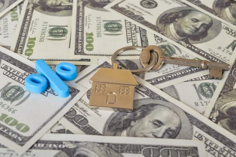 what is the difference between fannie mae and freddie mac